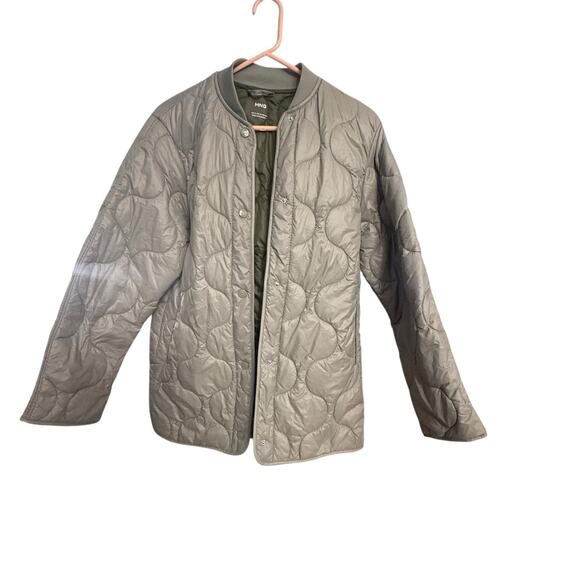 MNG Sage Green Light Weight Quilted Thin 4 Snap Closure Puffer Jacket sz XS - Picture 8 of 11